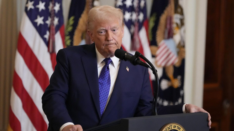 Трамп анонсировал телефонный разговор с Путиным 19 мая