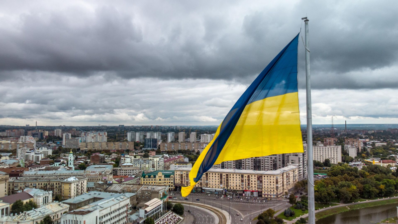 Guardian: Киев продвигает изучение украинского вместо русского в Британии