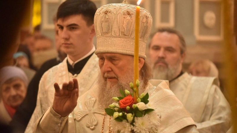 Митрополит Александр поздравил православных казахстанцев с Пасхой
